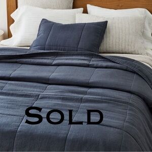 West Elm European Flax Linen Box Stitch Full/Queen Quilt In Graphite